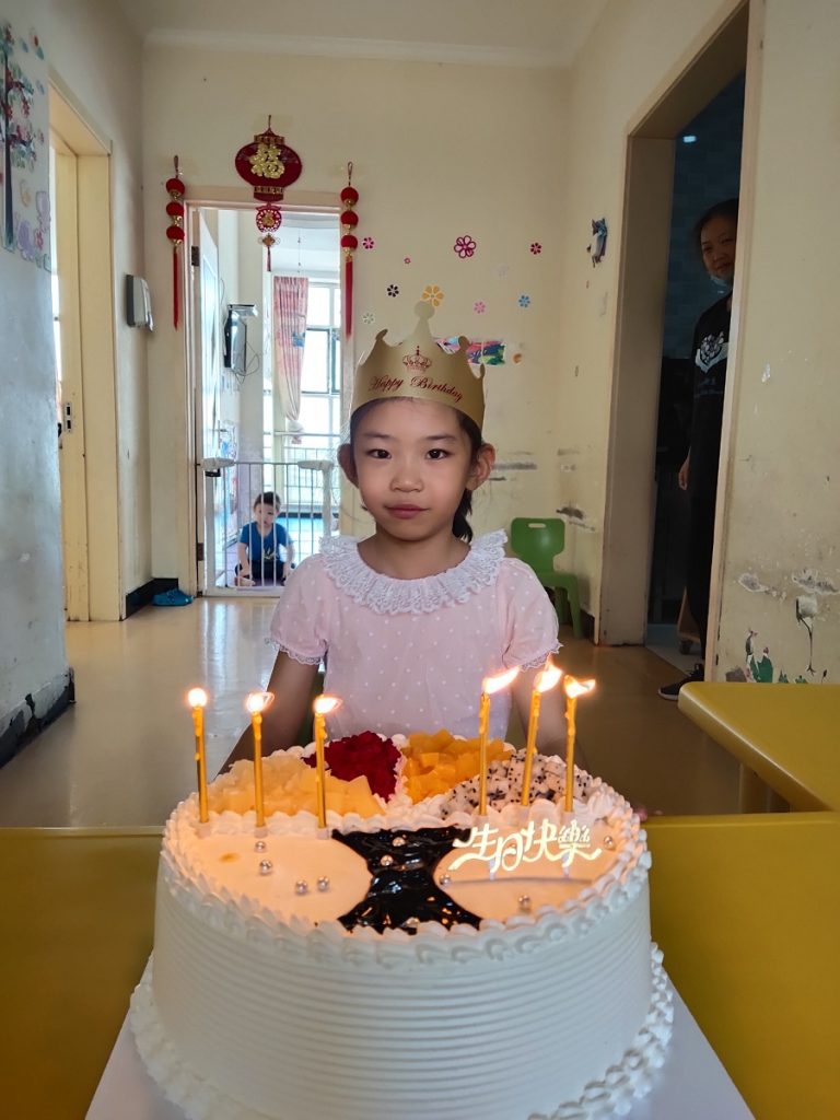 Yu With Her Birthday Cake
